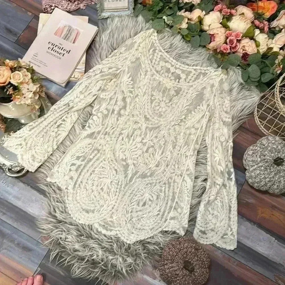 Retro Embroidery Floral Lace Blouse overshirt - Picture 3 of 9